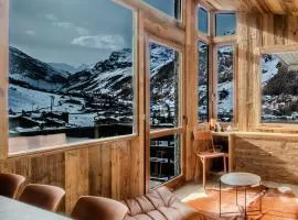 Les Hauts de Val Stunning Apartment with Panoramic View