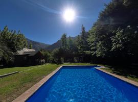 Cabaña cajón del maipo chercán, hotel v destinaci San José de Maipo