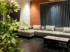 ARKA The Farm Stay, ξενοδοχείο σε Shamshabad