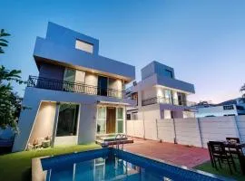 Ventara Bliss Bungalow by Palette | Pvt Pool | Lonavala