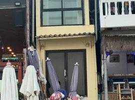 Noahs Ark Beachside Villa