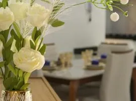 Ampla Casa com ArCond e Lazer Completo