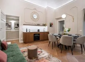 NEW Luxury 3-bedroom & 4-bathroom Duomo