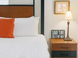 Cozy Winter Escape with Lake Walks and Rain-Shower King Bed