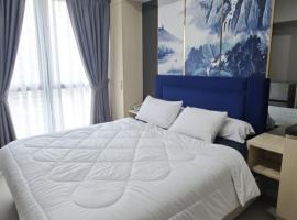 Apartemen Anderson pakuwon mall Luxury Studio Apartment Connecting Mall, Pool & City View 37B, ξενοδοχείο στη Σουραμπάγια