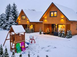 Dream Home 600m2 EV WiFi600 PlaySt Kominek Las10min, Ferienhaus in Polanica-Zdrój