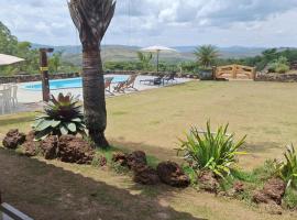 Casa da Serra Cachoeira das Aranhas، فندق في Itumirim
