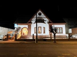 Travels Hotel, hotel near Canal Bajo Carlos Hott Siebert Airport - ZOS, Osorno