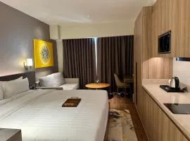 Cleo Suites at Novotel Hotel Residences near Makati