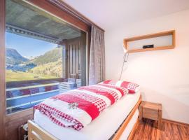 Alpine Studio for 4 in Nature Parc balcony&Parking, Hotel in Diemtigen