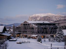 Green Luxury Hotel Pfösl, hotel in Nova Ponente