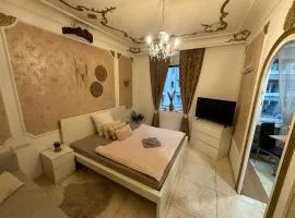 Honor - Extravaganz NEU RENOVIERT