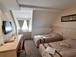 Angella Konaci KOPAONIK