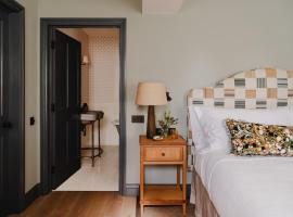 Luxury Stay in Heart of the Cotswolds, ξενοδοχείο σε Stow on the Wold