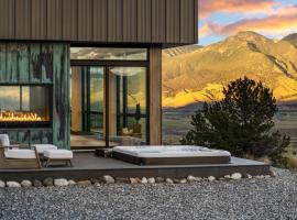 Eagles Wings - Luxe Yellowstone Retreat I Condé Nast, hotel v destinaci Emigrant