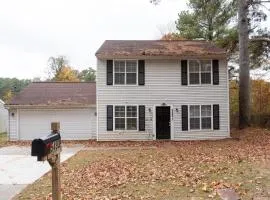 Charming 3 Bedroom Home in Clayton County