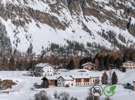 Hotel Chesa Pool, hotel en Sils-Maria