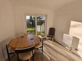 3 Bed in Baycliff oc-b34152