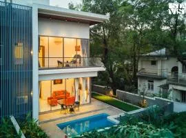 StayVista at Tranquil Crest with Pool & Lawn