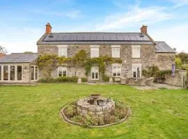 5 Bed in Bleadney oc-r33959