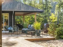 Arkitekttegnet Sommerhus Tæt På Vandet