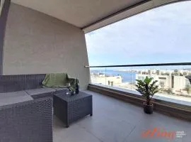 St Paul's 3BR Apartment - Spectacular Sea Views