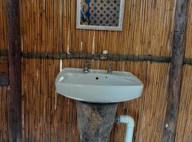 Marrow camping site, Hotel in Sikwanyi