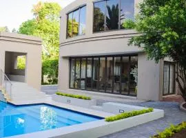 Sandown Suites and Conference Centre