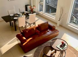 Beijing city-Fully furnished and Cozy family flat with Queen bed, &ouml;nell&aacute;t&oacute; sz&aacute;ll&aacute;s Pekingben