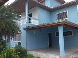 Sobrado com piscina Martins de Sá Prainha