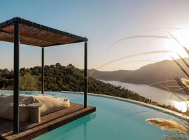 Villa Nayade, hotel en Istán