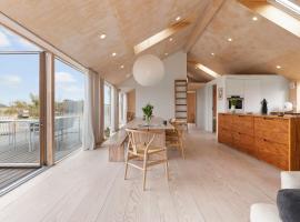 Designer House With Outdoor Bath On Odden, khách sạn ở Yderby