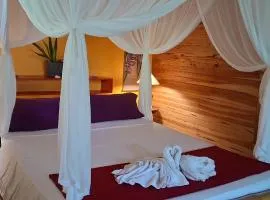 Bungalow atypique Ti Bambou à 500m de la plage