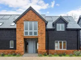 Pendley Farm Homestay in Tring