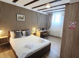 Confort INN, hotel v destinaci Otopeni