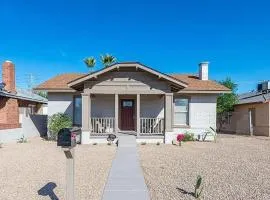 Entire Home, 7 Minutes from Phoenix Airport