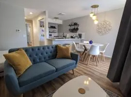 Romantic Boutique Getaway with Modern Remodel