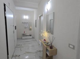 Luxury Apartment, hotel a Cirò Marina