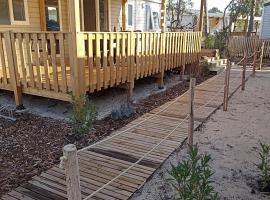 Mobil home tout confort 6 personnes, Hotel in Lacanau