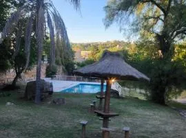 Departamento con bajada al lago