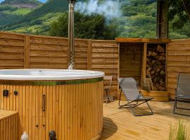 Hount Blanque - Gîte & Spa Tout confort, hotel v destinaci Campan