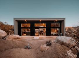 Heaven's Door By The Cohost Company, hotel in Pioneertown