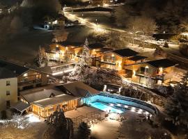 Boutique Hotel e Chalets Salvadori, hotel v destinaci Mezzana