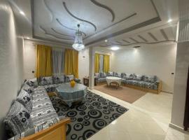 appartement chic, calme et bien équipé, hôtel à Meknès