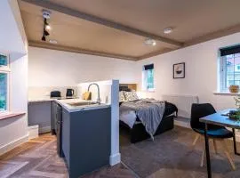 The Coach House, Gatwick