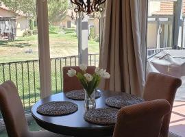 Beautiful Mountain Home, hotel in Tehachapi