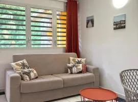 Tika Bungalow - Grande Terrasse privée et Accès Plage à pied