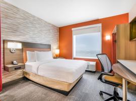 Home2 Suites By Hilton Madison East, hotel near Dane County Regional Airport - MSN, Madison