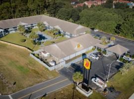 Super 8 by Wyndham Hardeeville - Savannah North, hotel v destinaci Hardeeville