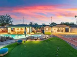 Luxury Estate with Pool Court Putting Games & More